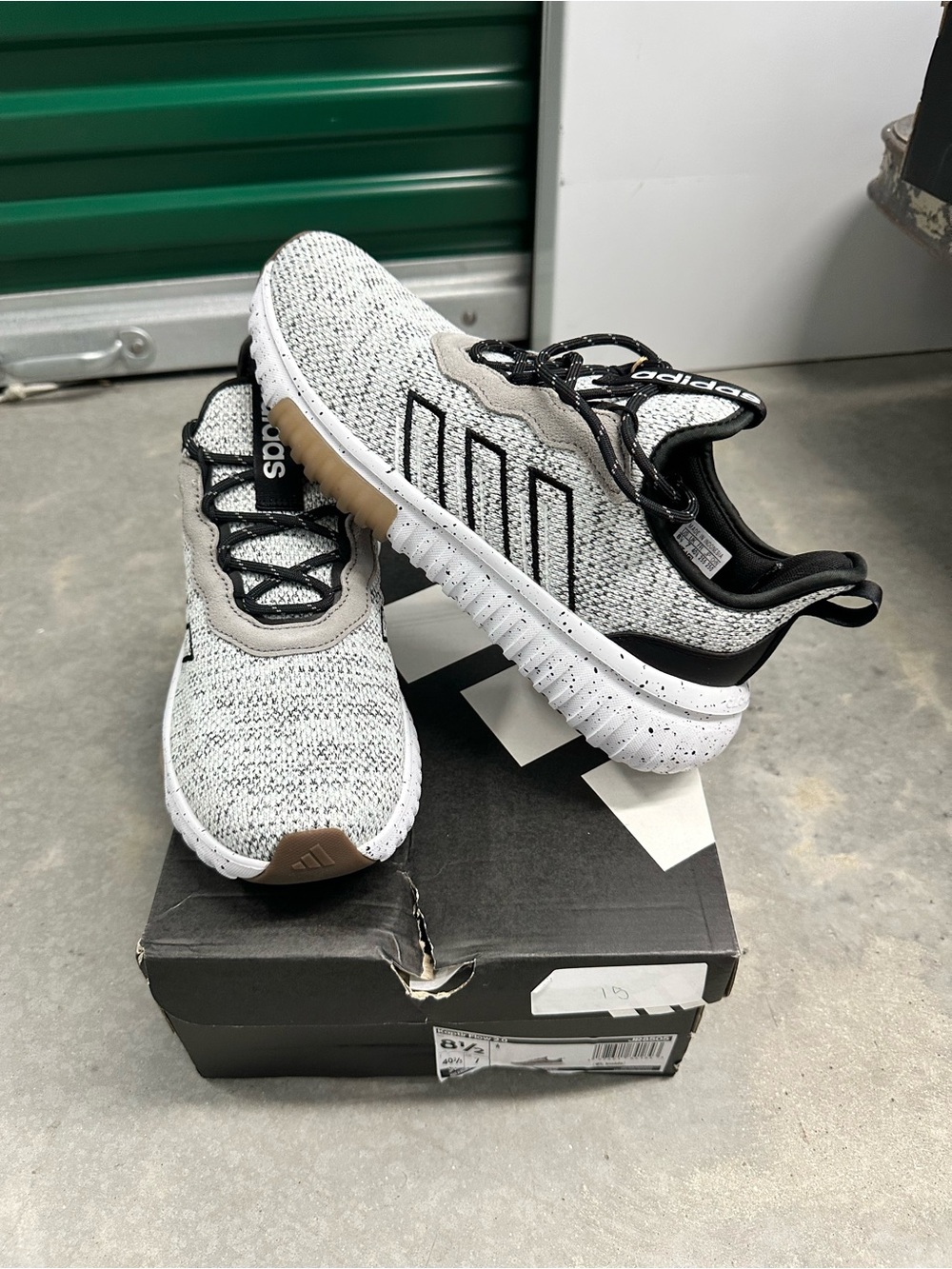 adidas women’s Kaptir Flow 2.0 size 8.5